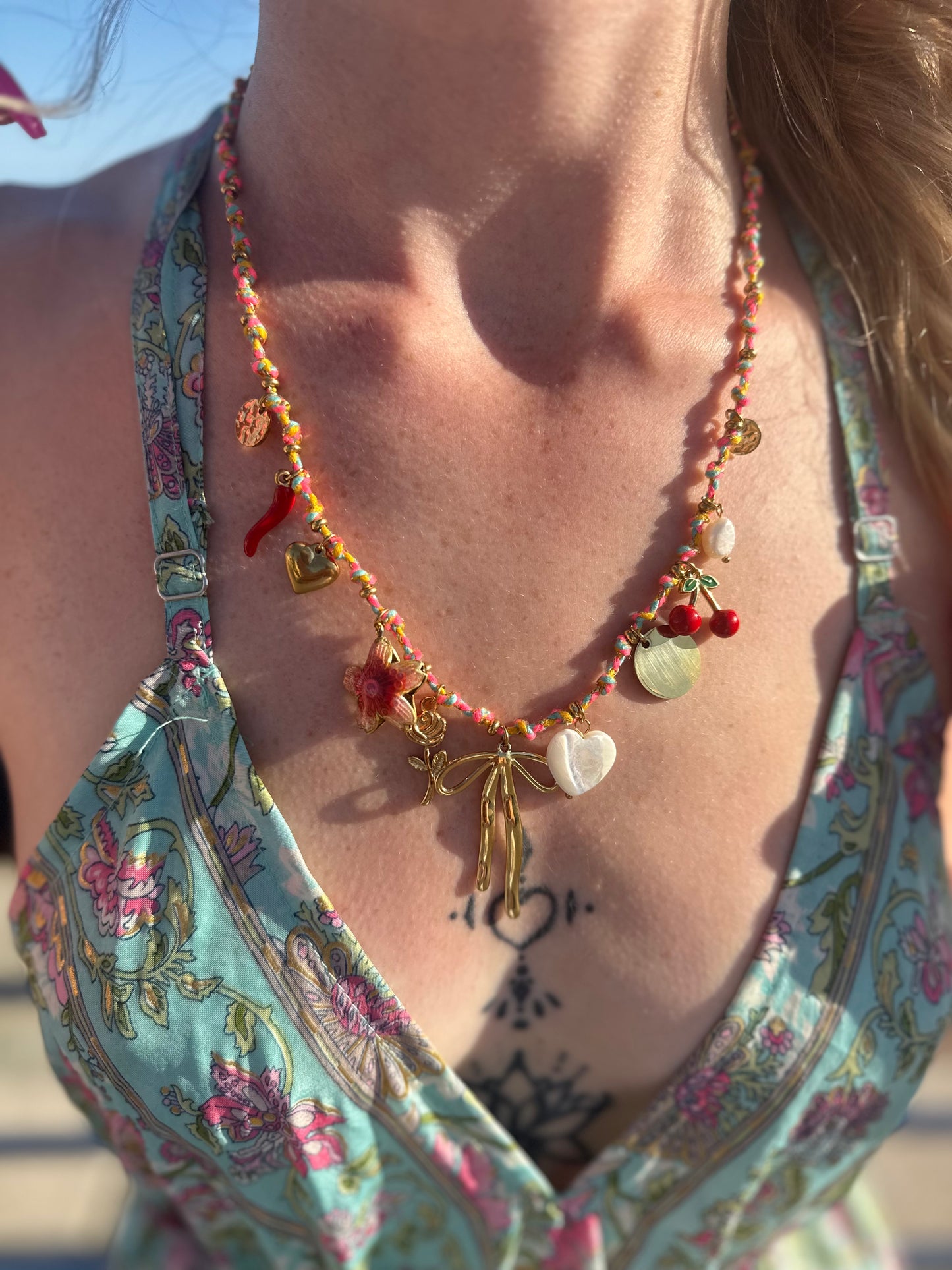 Collier Amoura